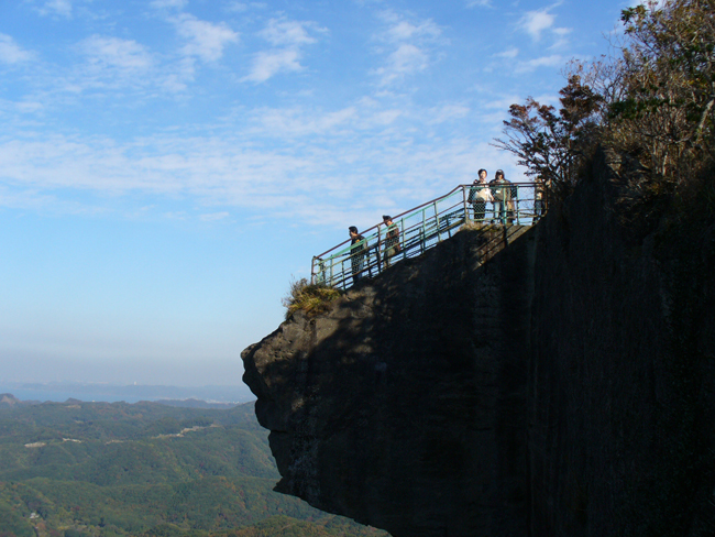 鋸山